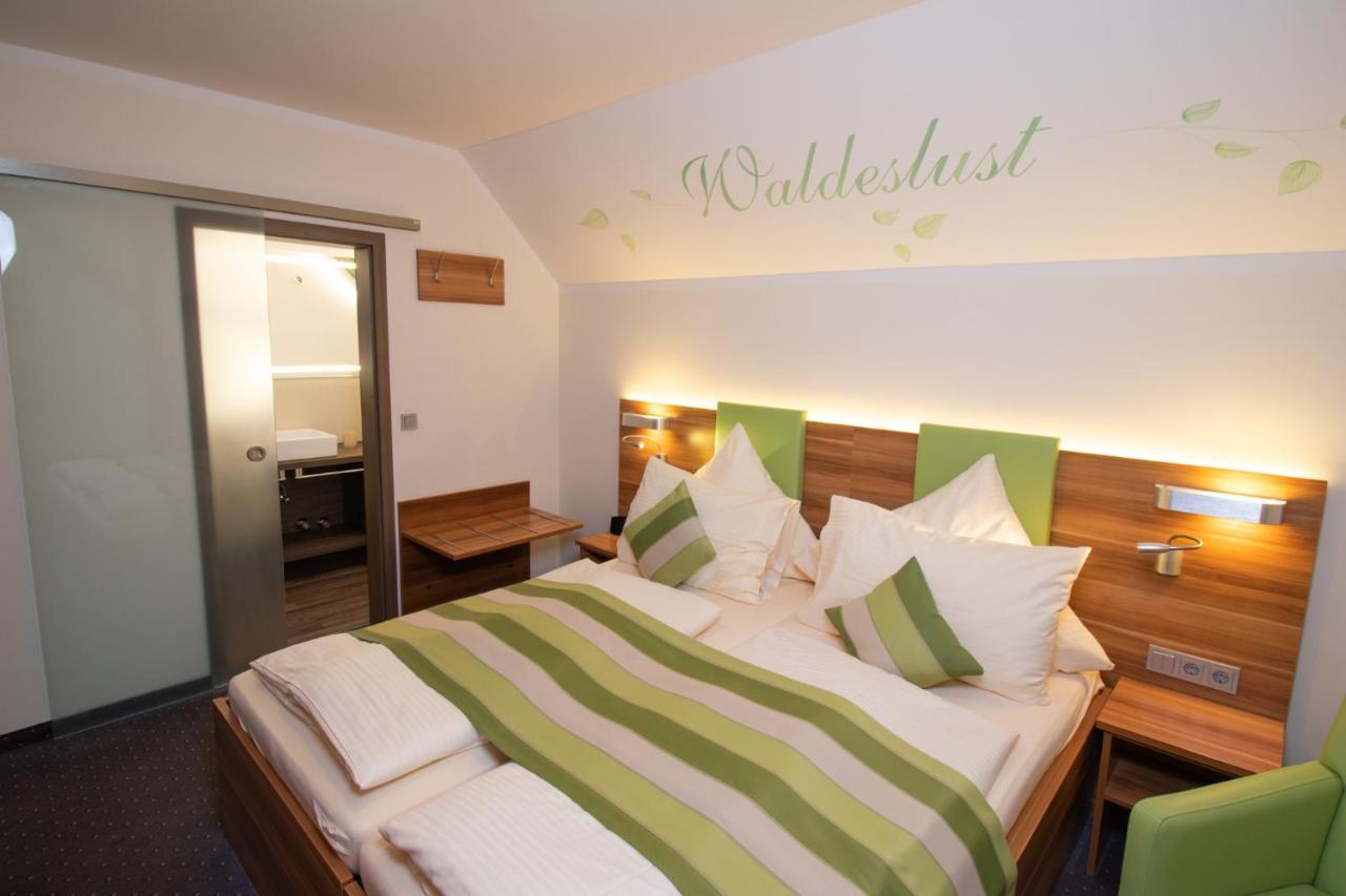 Burgschaenke, Hotel & Restaurant - E-Mobilitaet Ladestationen Fuer Elektroautos Burgthann Extérieur photo